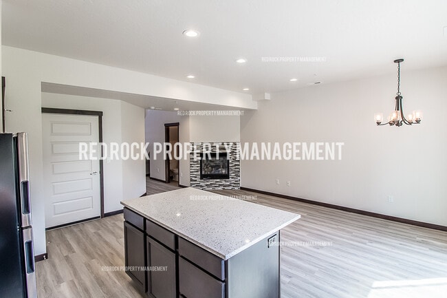 Photo - 1578 Latitude Ln