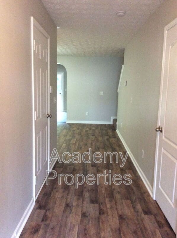 Photo - 735 Magnolia Gardens Walk