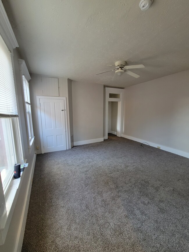 Photo - 224 6th Ave Unit 2