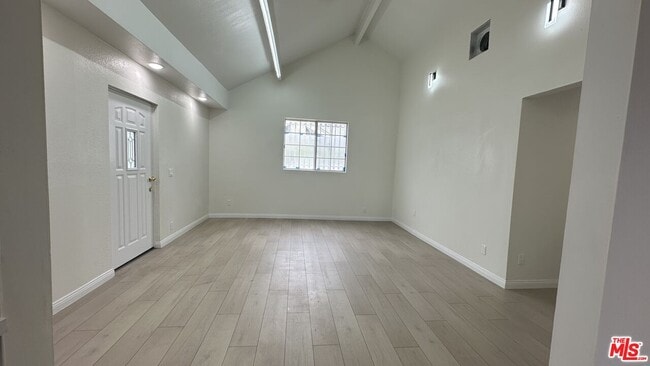 Building Photo - 5329 Fountain Ave