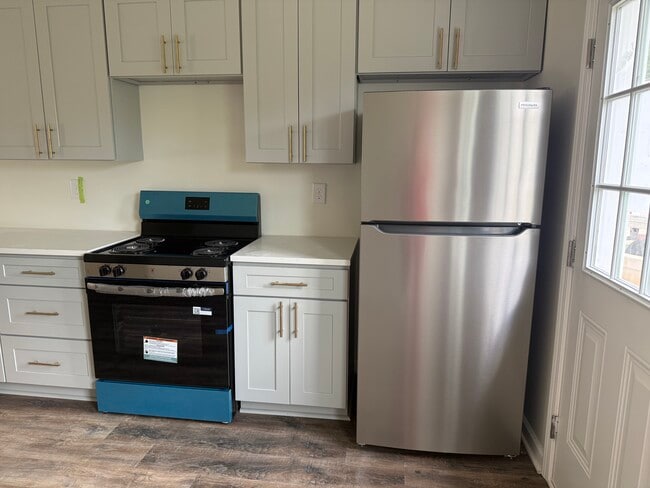 Photo - 212 Reich St