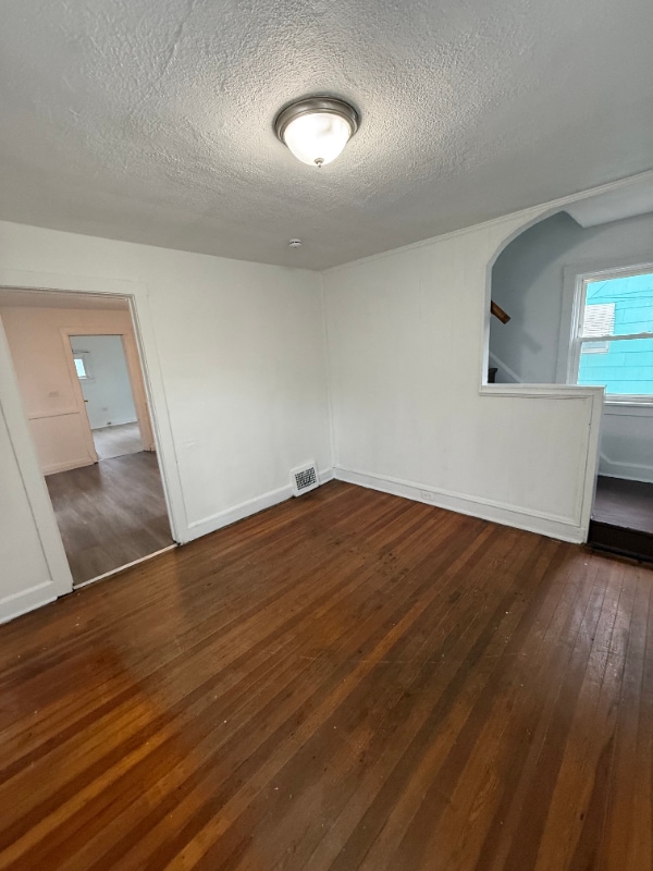 Photo - 10214 Avon Ave