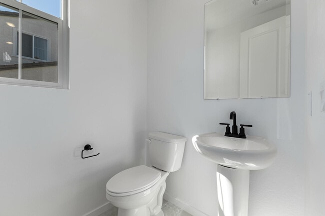 Photo - 2436 W Maximo Wy