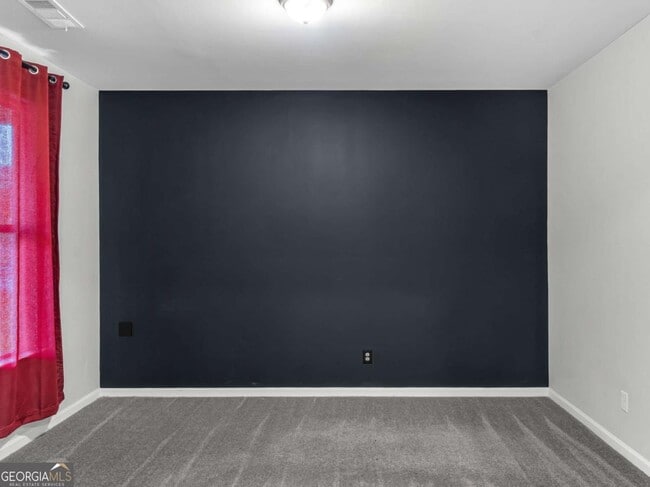 Photo - 2054 Maplewood Way
