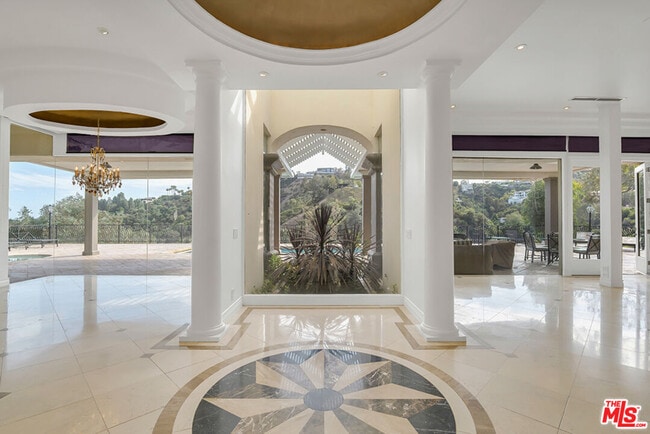 10557 Rocca Pl