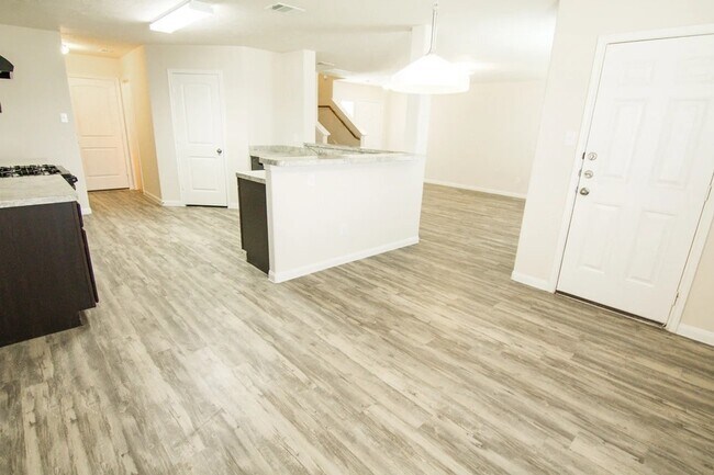 Photo - 6011 Fading Night Dr