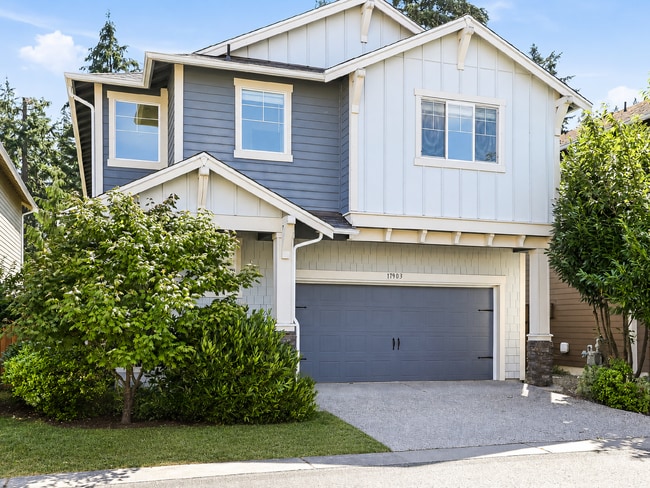 Photo - **Beautiful 4-Bedroom Home with A/C, Covered Outdoor Living & Designer Finishes in Bothell** Avai...