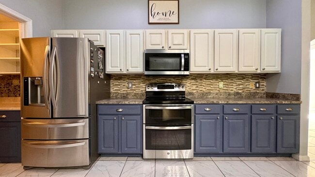 Photo - 17630 38th Rd N