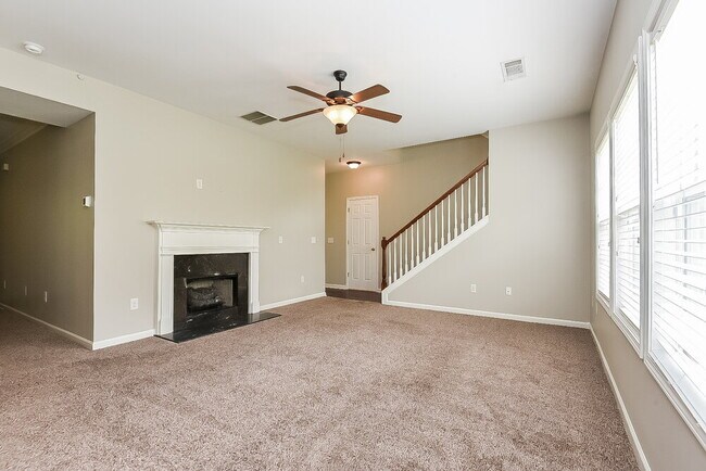 Photo - 2482 Folsom St