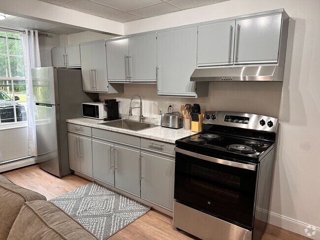 Building Photo - 312 Union St Unit 2 Rental