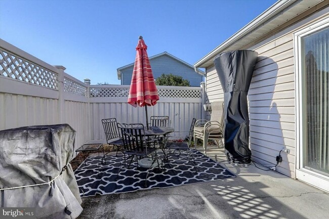 Photo - 19 Sycamore Dr