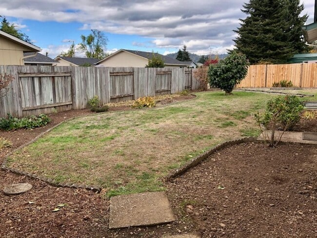 Photo - 2-bedroom 1-bathroom duplex in Thurston