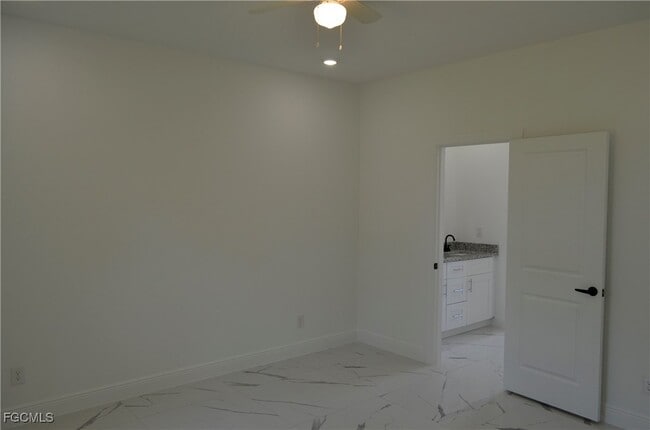 Photo - 2610 34th St W