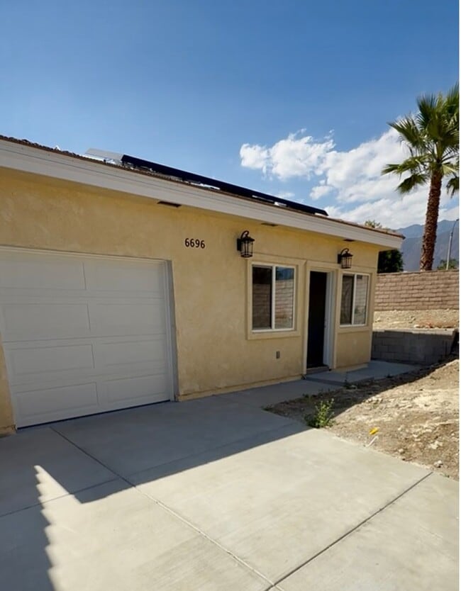 Building Photo - Brand New 2 Bed, 2 Bath Rental