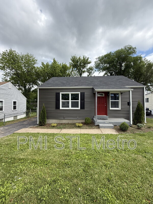 Building Photo - 8051 Airport Rd Rental
