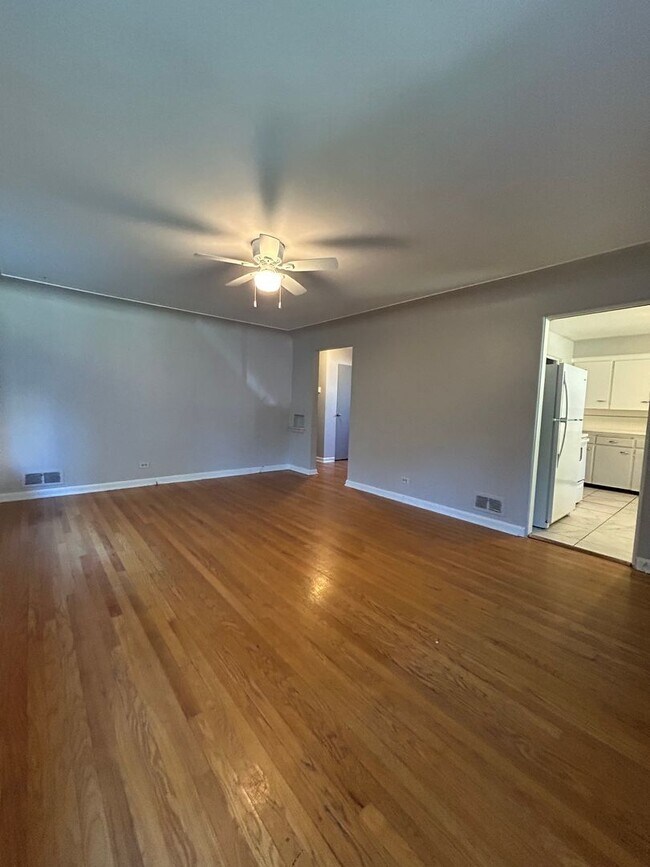 Photo - Dexter Unit 821 Dexter St