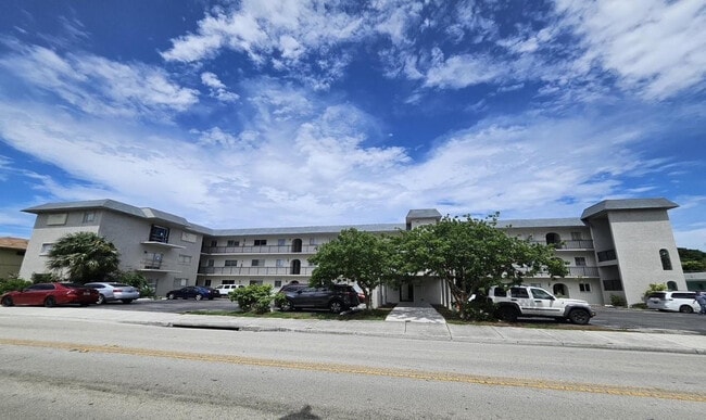 Photo - 1410 S Federal Hwy Unidad 303