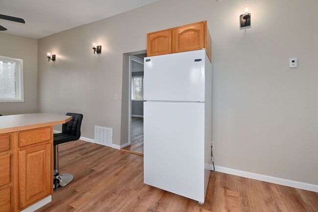 Photo - ADORABLE YEAR-ROUND SOLDOTNA HOME!