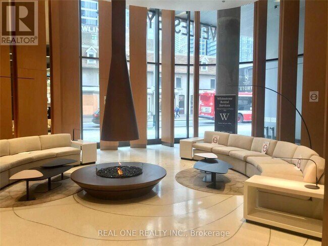 Photo - 11 Wellesley St W Unité 2302