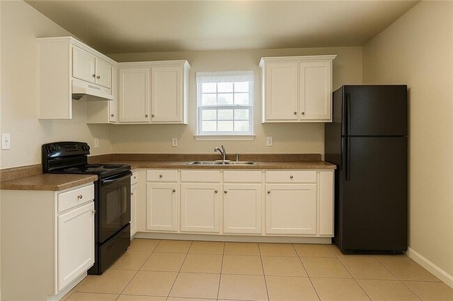 Photo - 7854 Star St