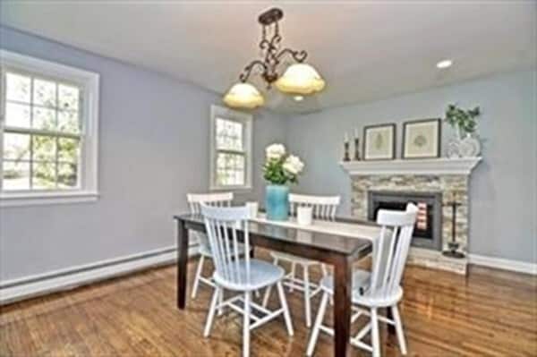 Photo - 16 Oak Hill Rd