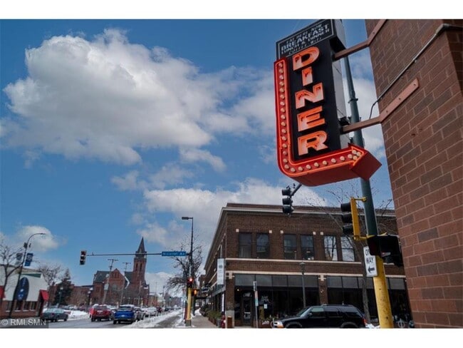 Photo - 2532 1st Ave S Unit #S204