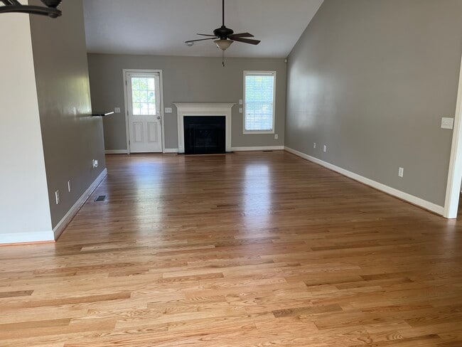 Photo - 650 Northview Dr