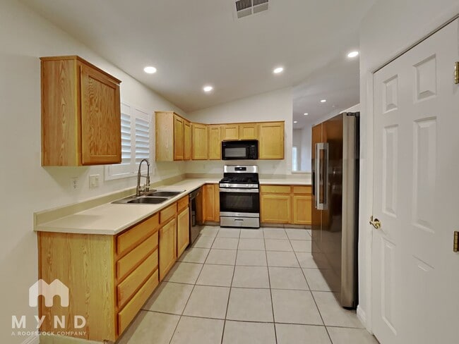 Photo - 5429 Sweet Shade St