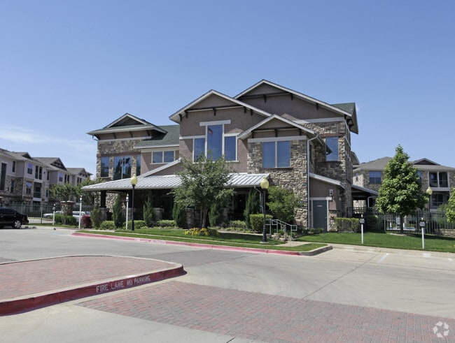 Photo - The Mondello