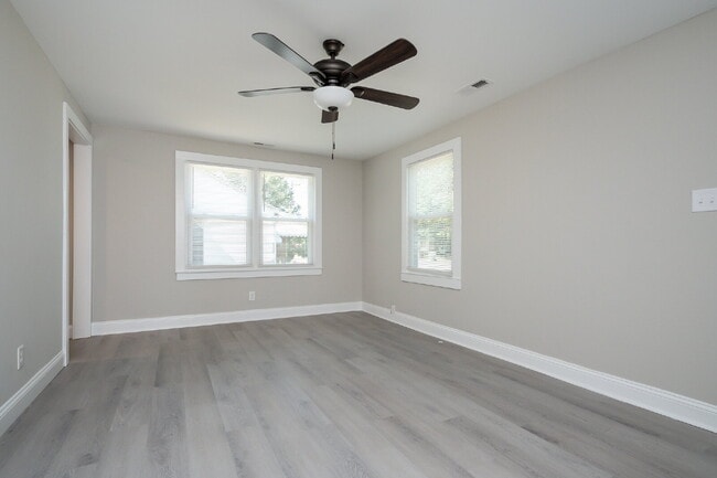 Photo - Renovated 2 BR, 1 BA quaint home in Spartanburg under $1200/mo rent