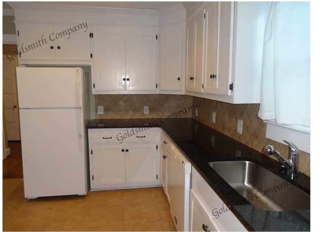 Photo - 107 Bleckley Ave