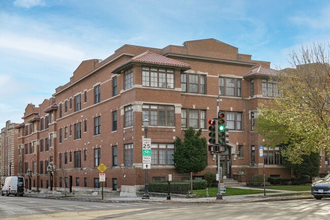 Photo - 847 Ridge Ave Unit 3