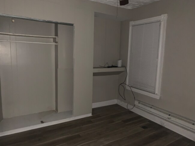 Photo - 5130 Belair Rd House