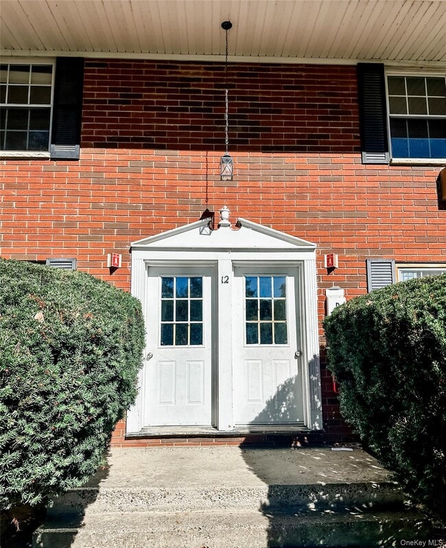 Building Photo - 5 Wildwood Dr Unit 12A