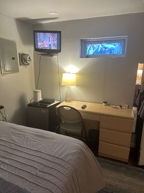 Photo - 2951 Kingsland Ave