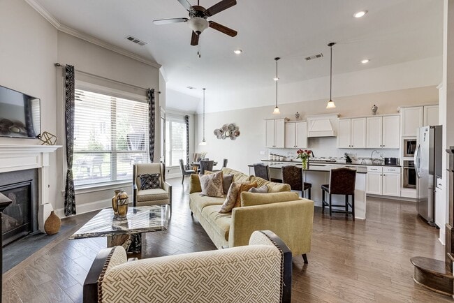 Photo - 3 Bed, 4 Bath Home w/ Office and 2 Car Garage in Williamson County