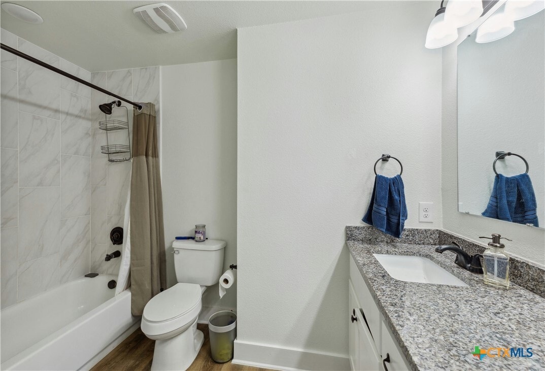 Photo - 1952 Royal Loop Townhome