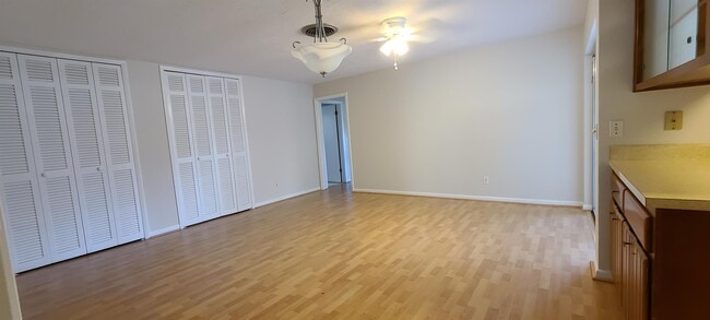 Photo - 1329 Fairfield Dr