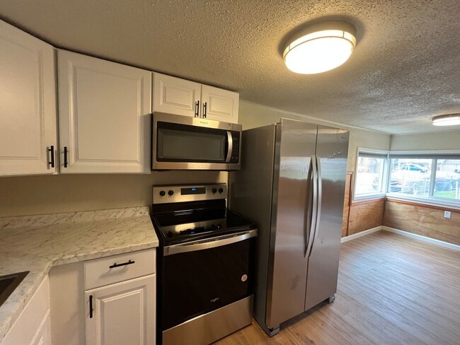 Photo - 2 Bed 1 Bath home in Powellhurst-Gilbert! In Unit Laundry and Private yard!