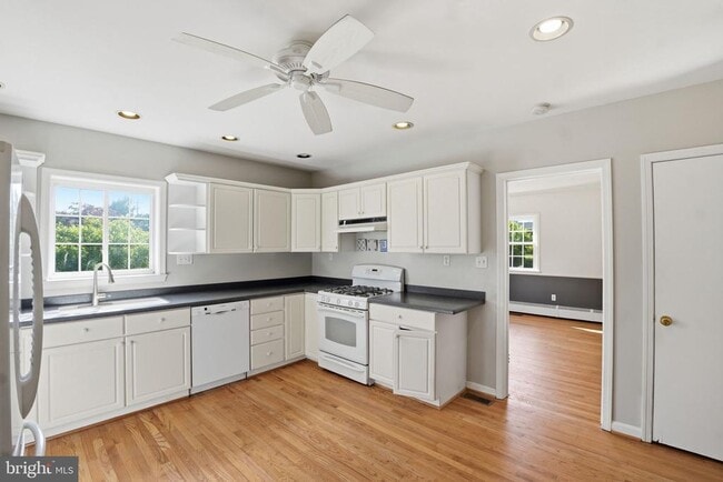 Photo - 2913 Cleave Dr