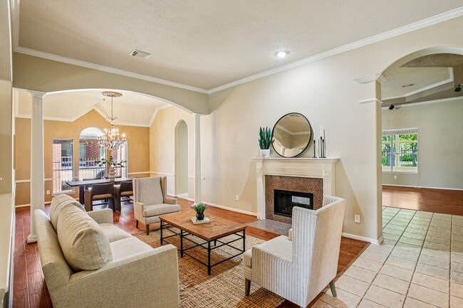 Photo - 8822 Ballinger Dr