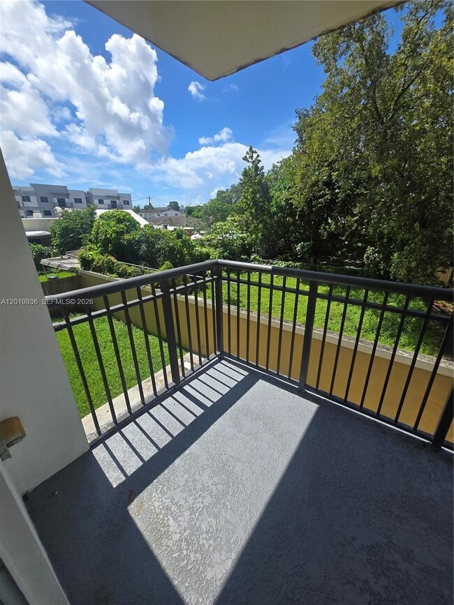 Photo - 2647 NW 25th Ave Unit 409