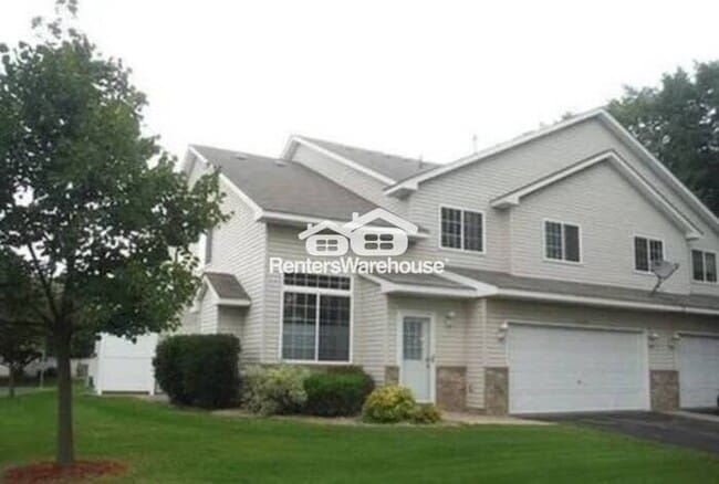 Building Photo - Rare Opportunity, Move Now into 2 bed 1.5 ... Rental