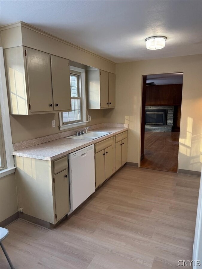 Photo - 4593 Brookhill Dr S