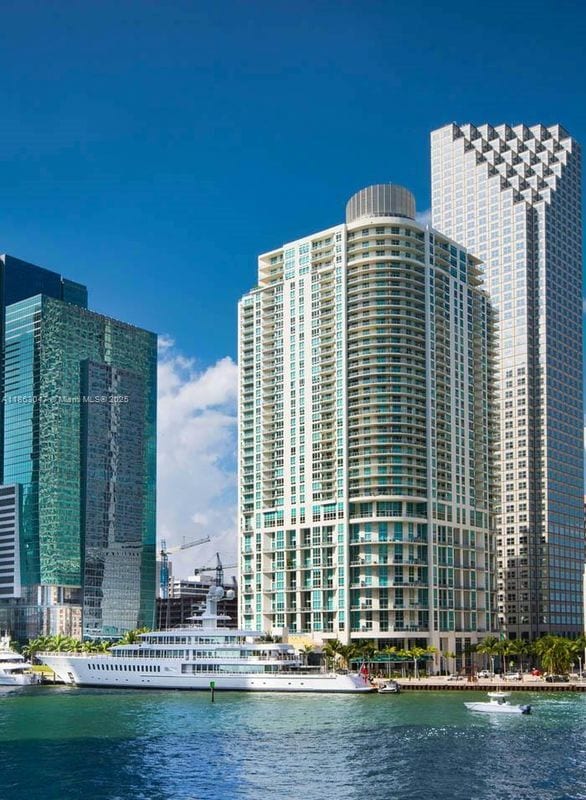 Photo - 300 S Biscayne Blvd Rental