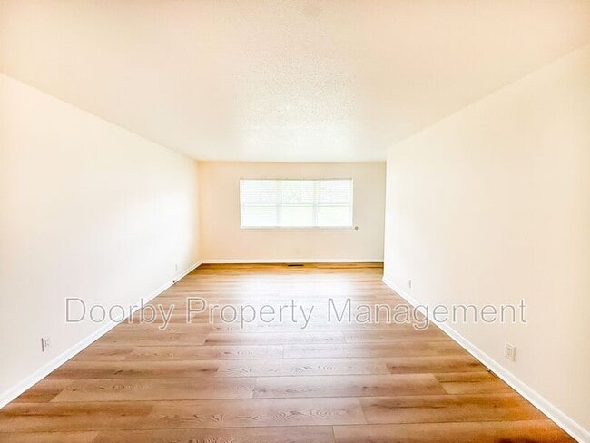 Photo - 7490 Austin Dr Unit 7492