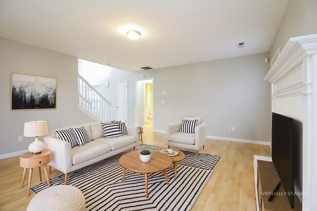 15 Fox Den Ln