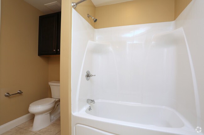 1 Bedroom-Bathroom - Lofts @ 300 Bowman