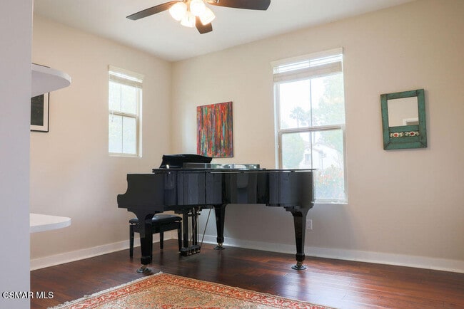 Photo - 211 Westpark Ct