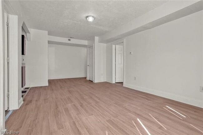 Photo - 317 E 156th St Unit 4